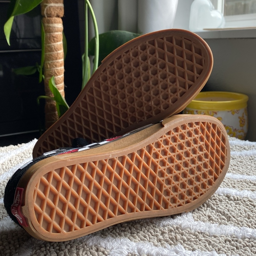 Cherry Vans 🍒 - Picture 3 of 5